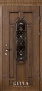 Дверь в квартиру №59 с отделкой массив дуба