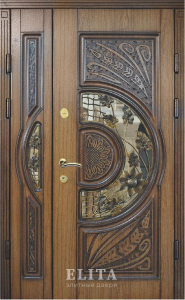 Парадная дверь в дом №103 с отделкой массив дуба