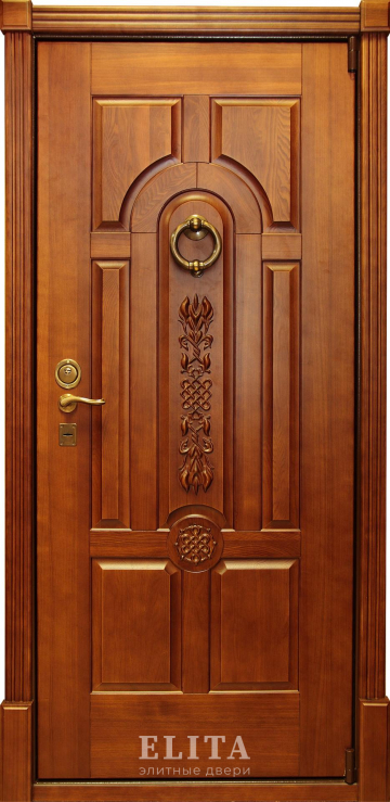 Дверь в квартиру №48 с отделкой массив дуба