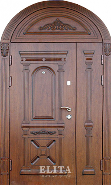 Арочная дверь №19 с отделкой массив дуба